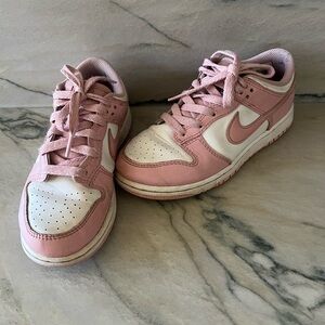 Nike Kids Pink and White Low-Top Sneakers